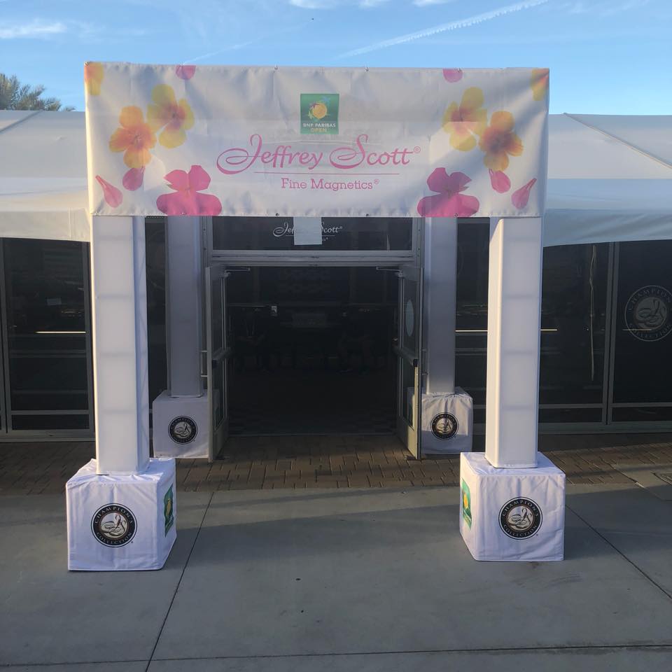 A shot of the Jeffrey Scott store at the 2018 BNP Paribas Open.